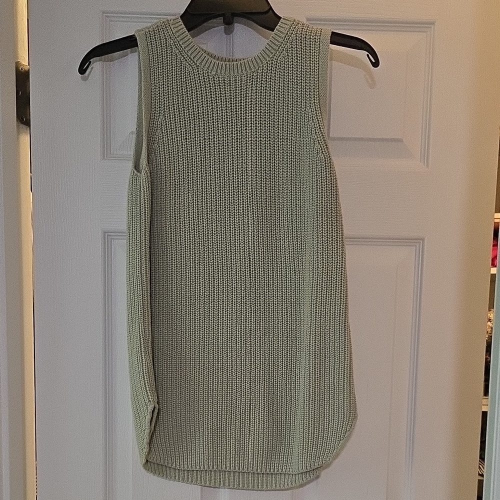 LOFT Textured Knit Top in Light Gray